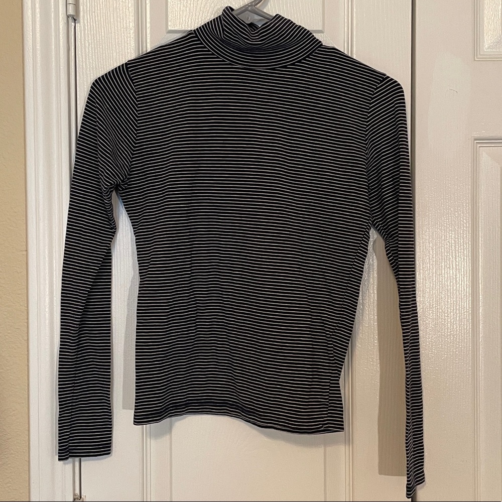 Brandy Melville Navy and White Striped Long Sleeved Turtleneck